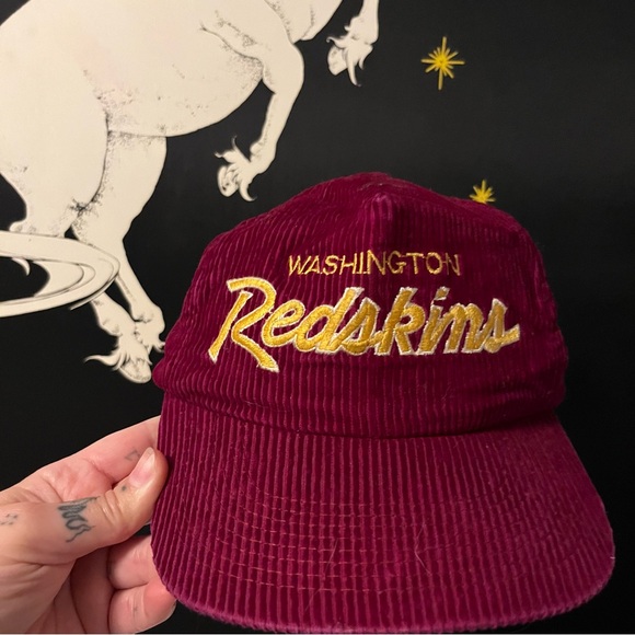 Washington Redskins Corduroy Vintage Hat in Burgundy with Gold Embroidery
